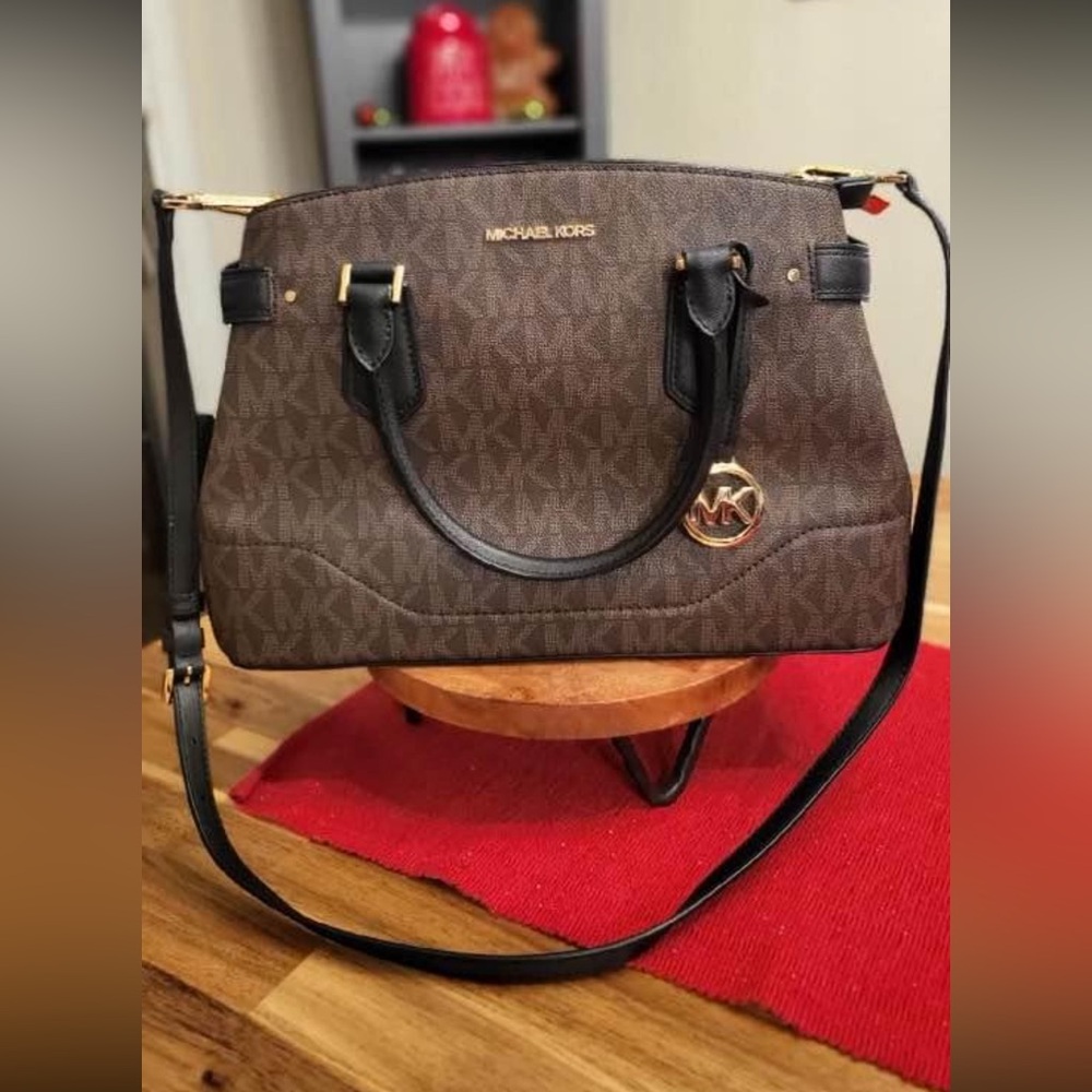 Brand new Michael Kors handbag